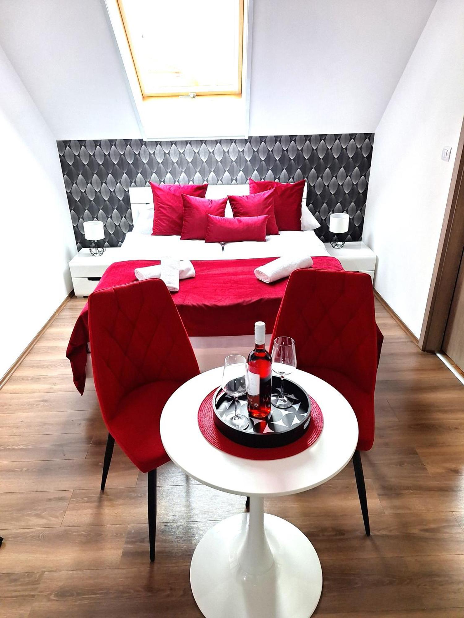 Happy Home Apartman Miskolc Exterior photo