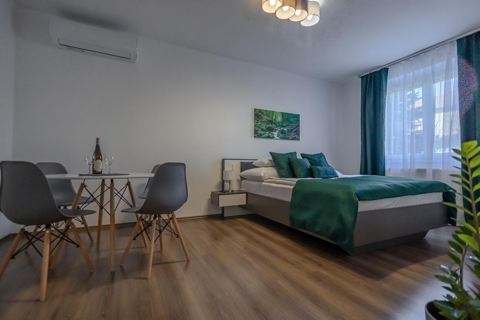 Happy Home Apartman Miskolc Exterior photo